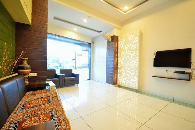 ホテルジャスミン - アーマダバード