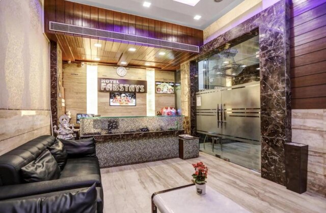 ステイブック・ファブステイズ・サウス・デリー