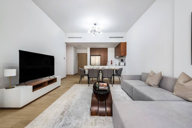 スタイリッシュ2BR in La Rive 2