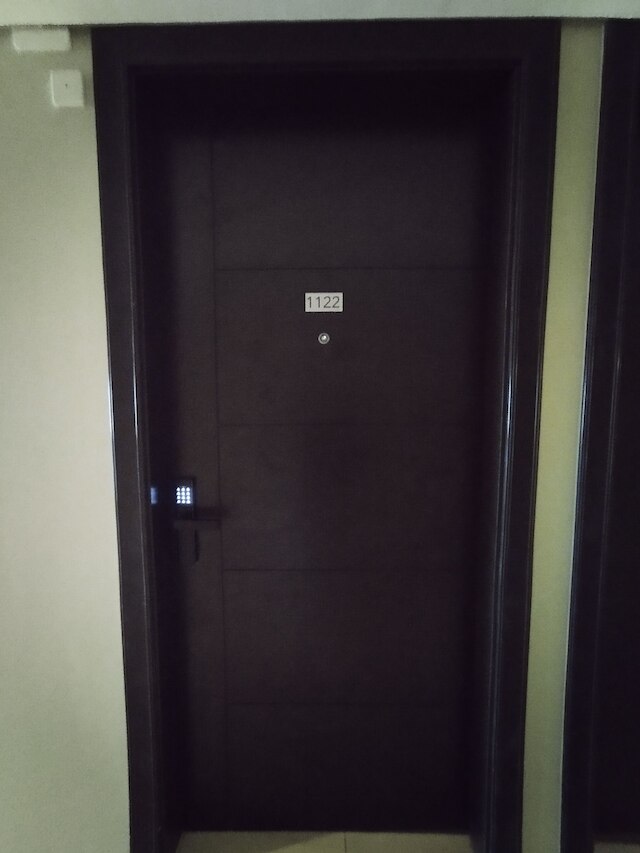 セブ アビダ リアラ T1 1122 IT パーク