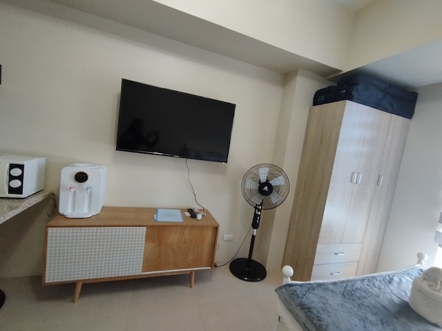 セブ アビダ リアラ T1 1122 IT パーク