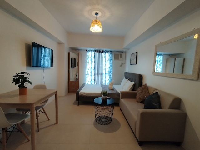 セブ・アビダ・リアラ T1 1517 ITパーク