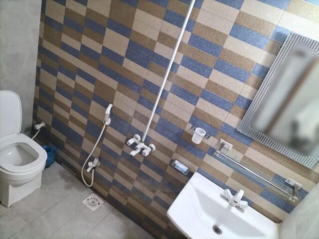 ジンナ空港ゲストハウス