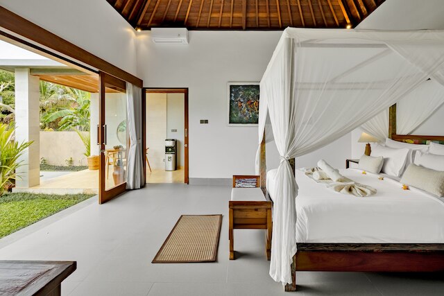 スアルガ ロカ ウブド ヴィラ