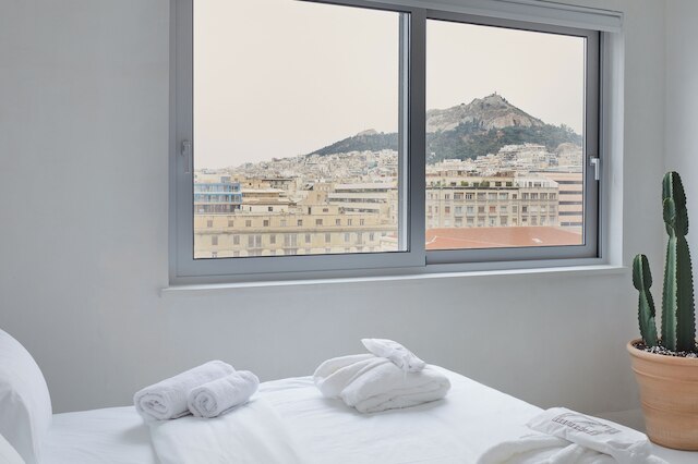 アテネ ペントハウス アパートホテル