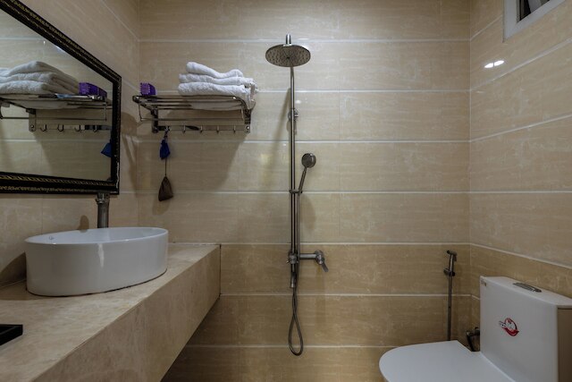 サルートンホテル