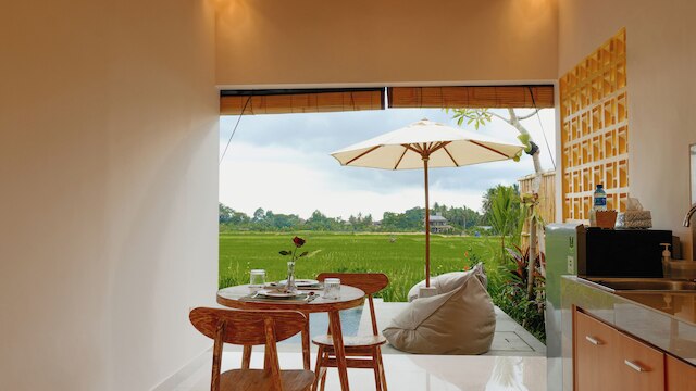 ユニークケーションズのウマ・リンブン・プール・ヴィラ