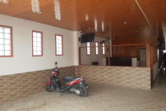 OYO 93709 ローズ・イン 2