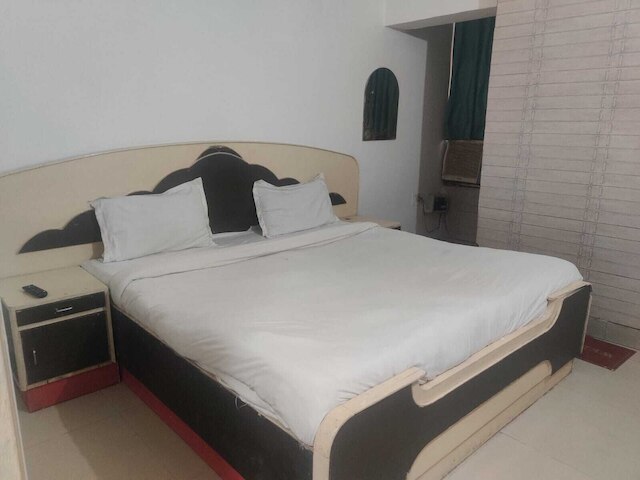 ホテルアビシェク・レジデンシー・バイ・ジ・アロー