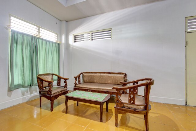 スポット オン 93717 ナユス ホームステイ シャリア 4