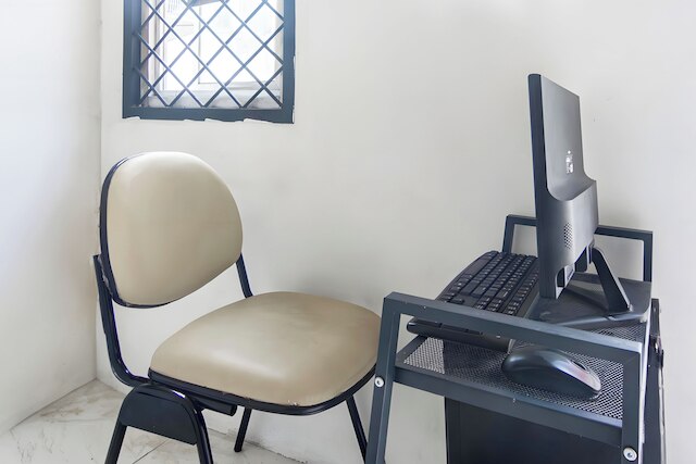 OYO 93720 3D レジデンス ニア ユニバーシティ タルマネガラ