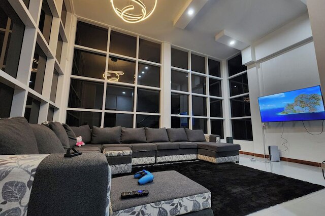 リトル ヘブン - リマーカブル スポット イン ジョージタウン