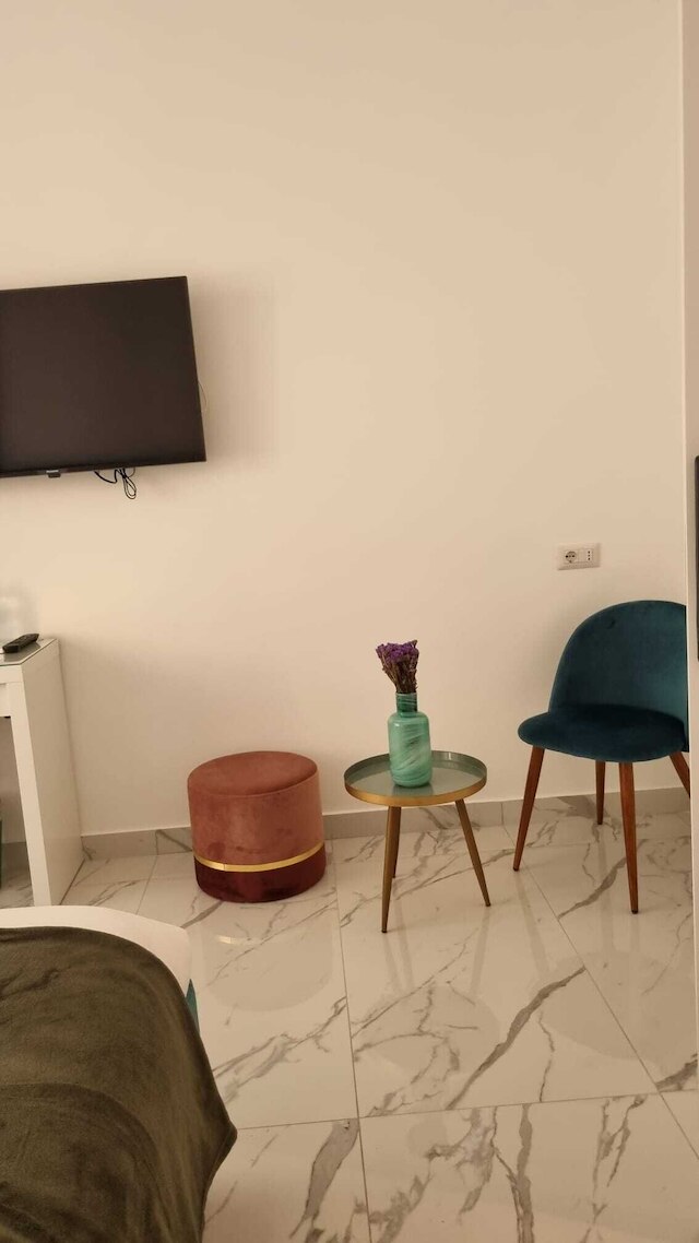 レイアホスピタリティ