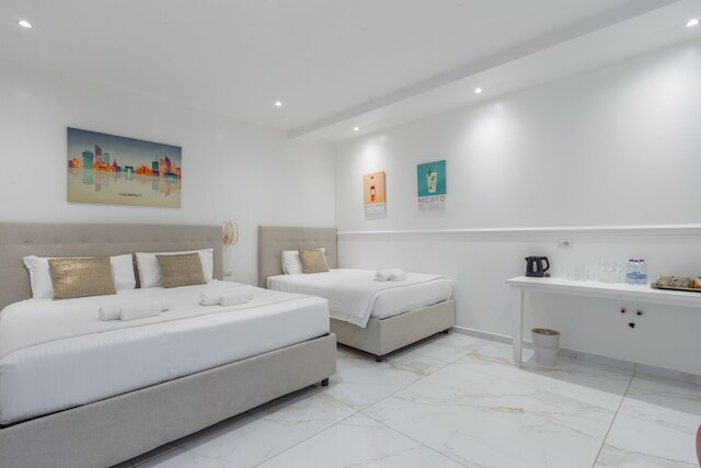 レイアホスピタリティ