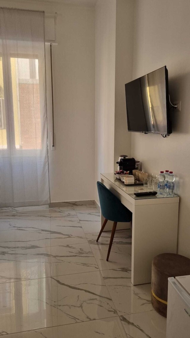 レイアホスピタリティ