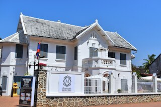 モンザン・ヴィラ