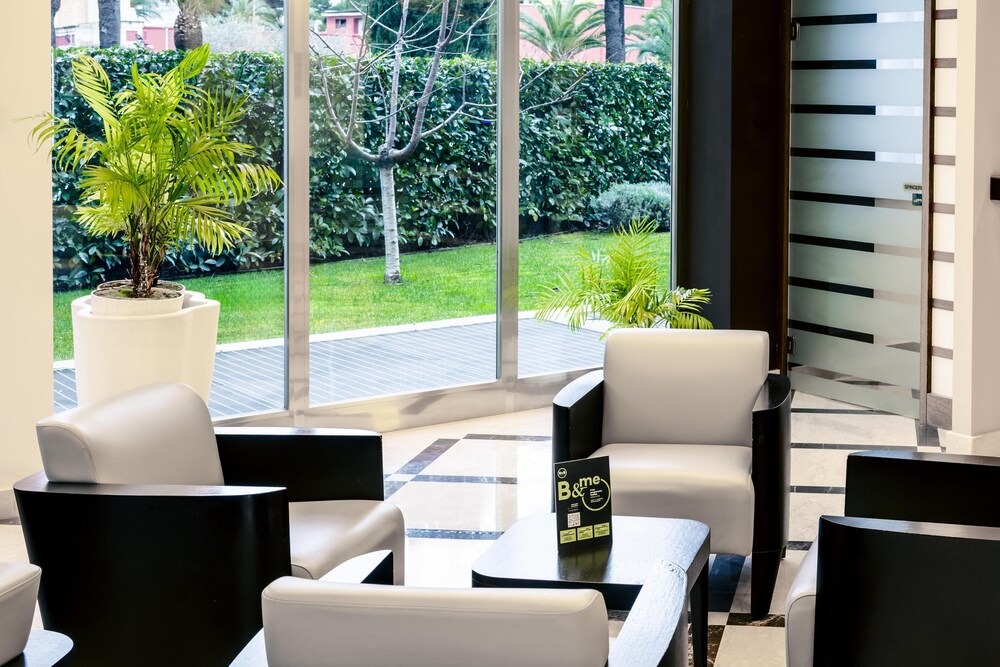 B&B ホテル バーリ ロンド