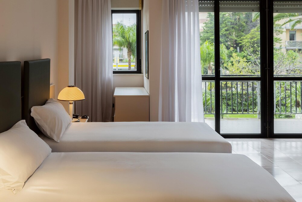 B&B ホテル バーリ ロンド