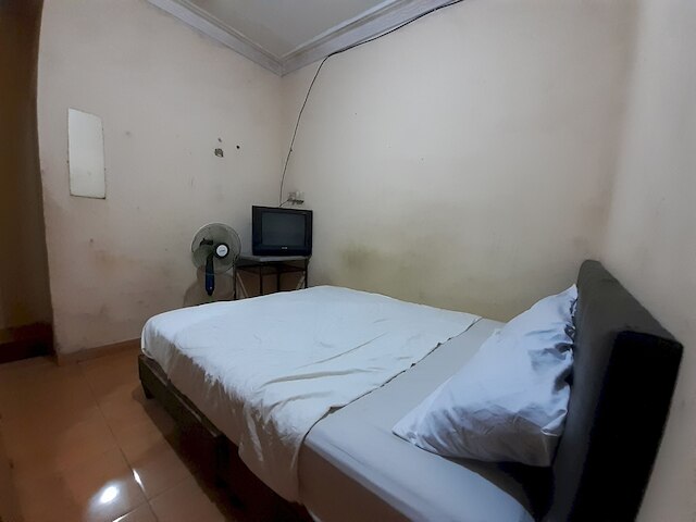 ホテル O インタン ホームステイ ニア アヌグラ シナール ラウタン