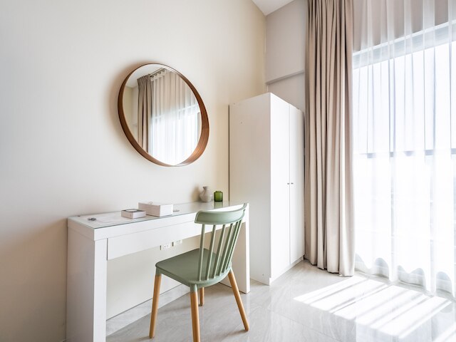 チャーミングスタジオエスケープウィズシティビュー