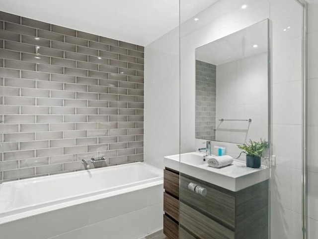 モダン2階建てアパートメント - Q ステイ