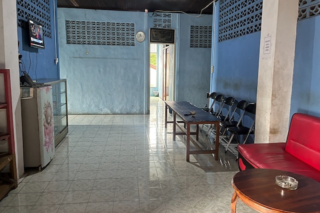 ホテル O ペンギナパン ナヤ リタ