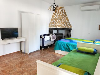 スタジオ・トロピカル