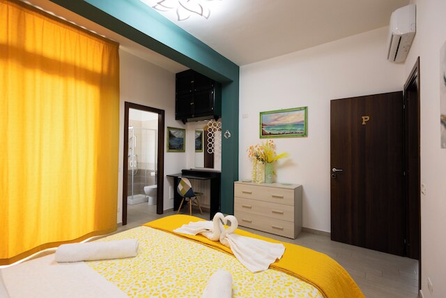 パレルモナムール アート ギャラリー スイート