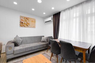 マルマライとウスクダルコーストまで10分の居心地の良いフラット