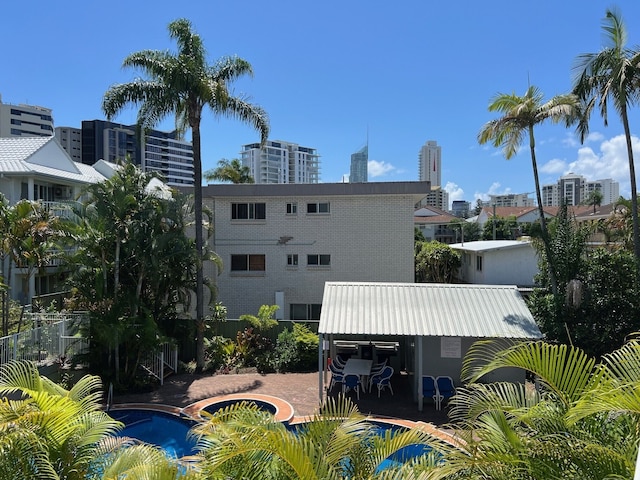 カスケードガーデンアパートメント