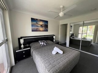 カスケードガーデンアパートメント