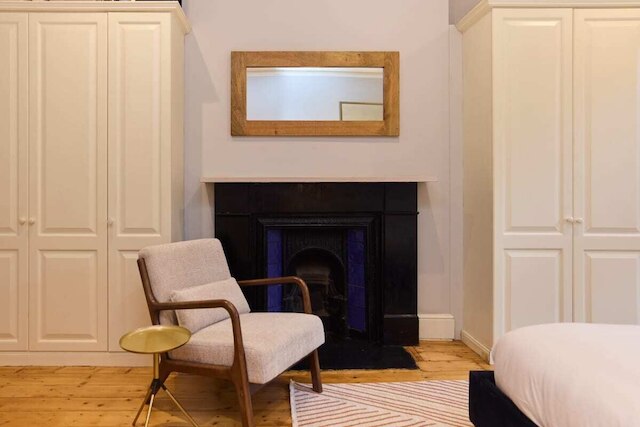 ザ・ウェスト・ケンジントン・ハイドアウト - 庭付きの居心地の良い2ベッドルームフラット