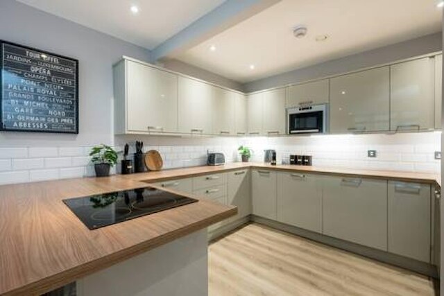 ホストステイヘンリーストリートチャンバーズ