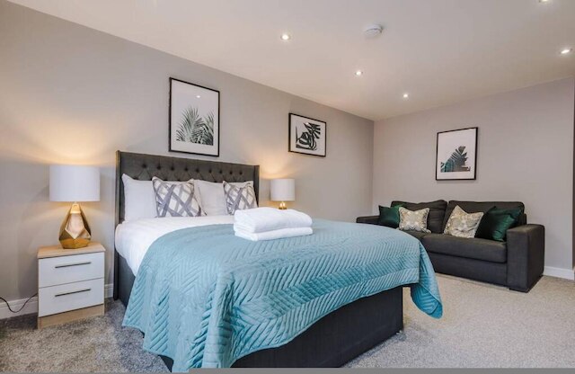 ホストアパートメンツナイトストリートプレイス