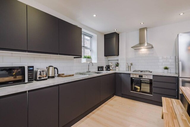 ホストアパートメント ザ ロスコーコーチハウス