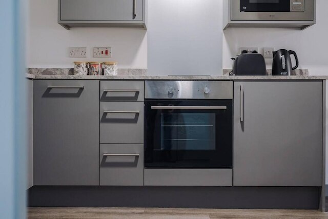 ホストアパートメント ザ ロスコーネスト