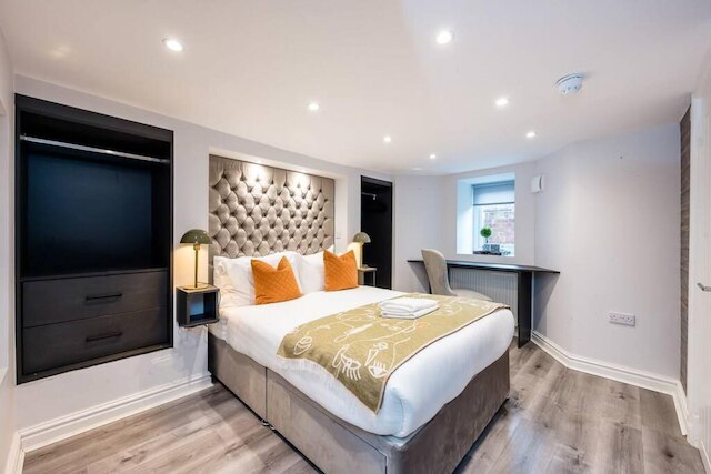 ホストアパートメント ザ ケンジントンタウンハウス