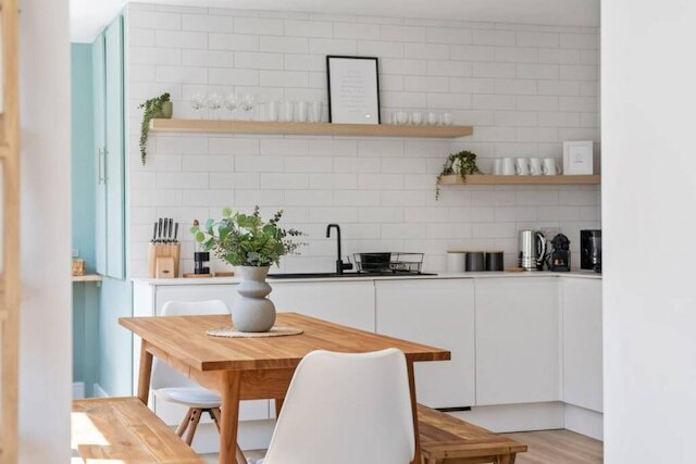 ホストアパートメント ラークレーンハイダウェイ