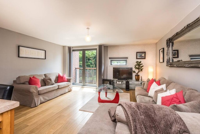 ホストアパートメンツヨークプレイスアパート