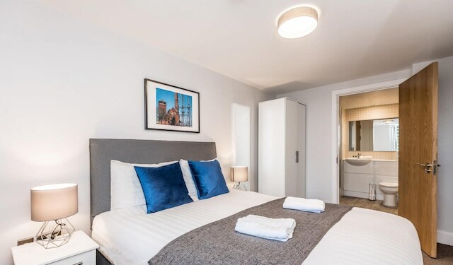 ホストアパートメンツスタンディッシュストリートリビング