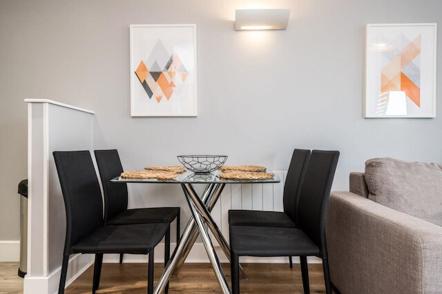 ホストアパートメンツスタンディッシュストリートリビング