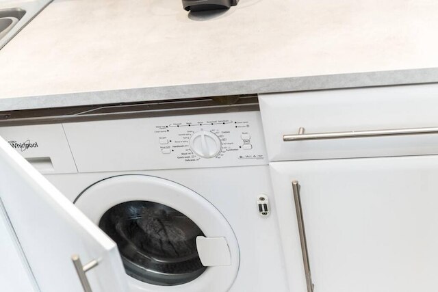 ホストアパートメンツショーズプレイスII