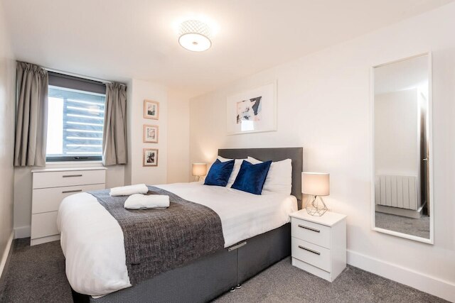 ホストアパートメンツスタンディッシュストリートプレイス