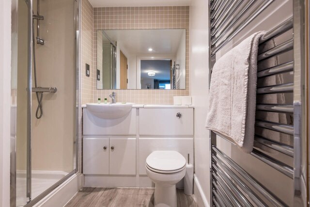 ホストアパートメンツスタンディッシュストリートプレイス