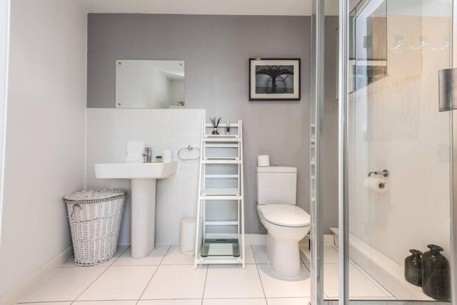 ホストアパートメンツザバルチックペントハウスウィズバルコン