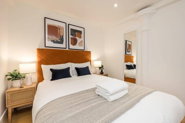 ホストアパートメンツ・ザ・キャヴァン・クォーターネスト