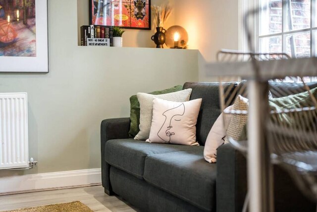 ホストアパートメンツ・ピカソの場所II