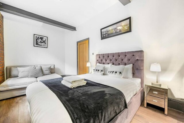 ホストステイ・バンズ・ウェアハウスV