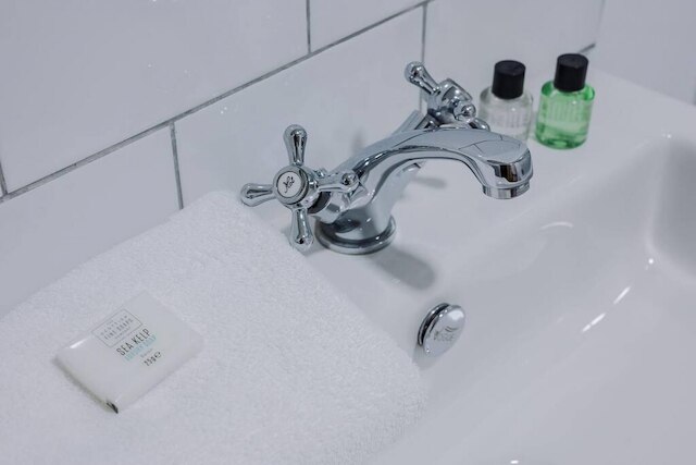 ホストステイ・バンズ・ウェアハウスIV