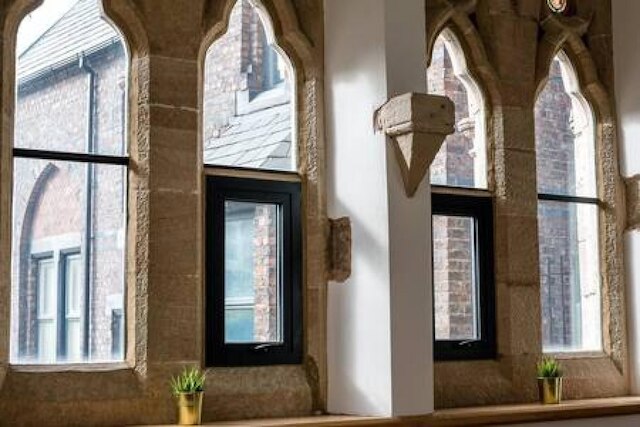 ホストステイ ベルヴィデーレ教会